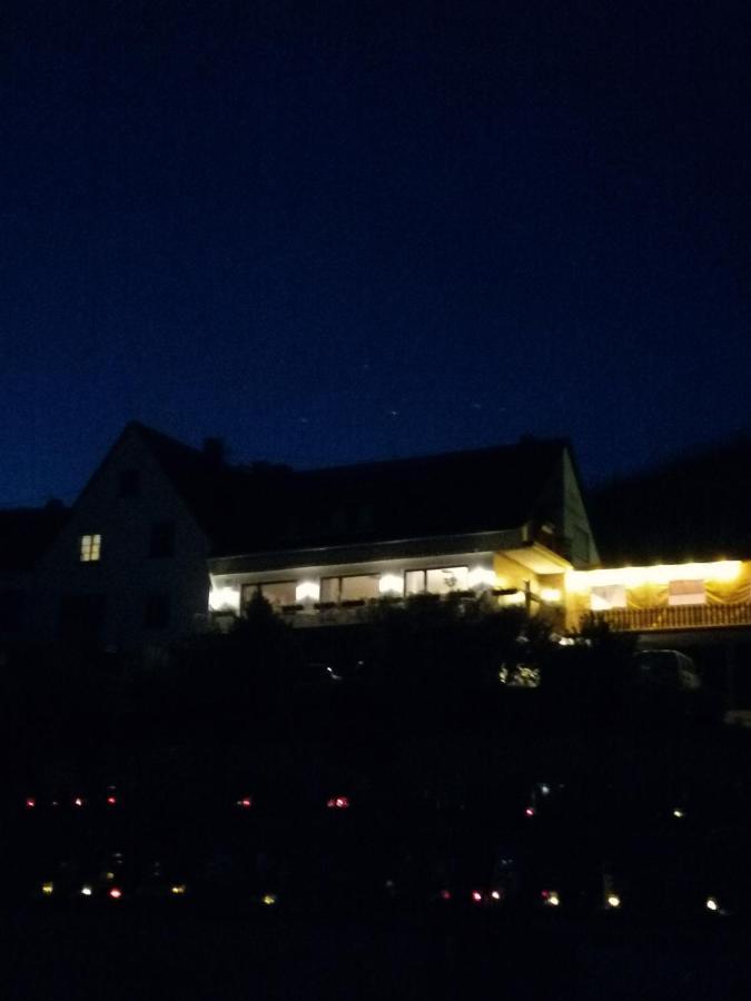 Wein Und Gastehaus Marlene Pohl Hotel Kinheim Exterior photo